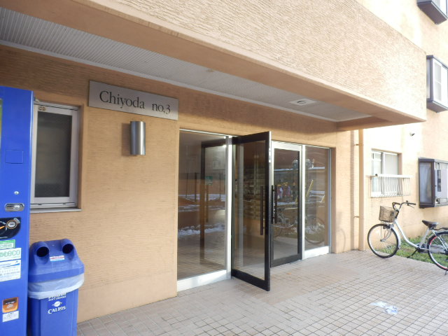 21/27 エントランス