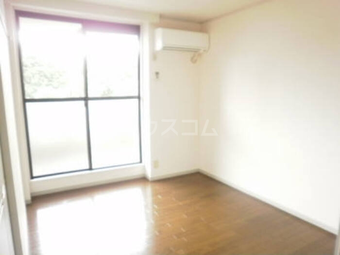 18/25 バルコニー