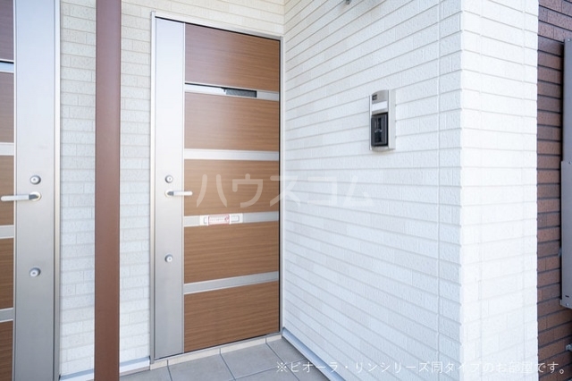 14/20 エントランス