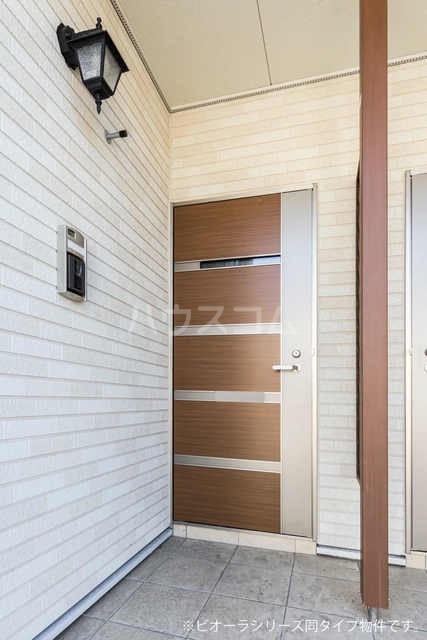 14/20 エントランス