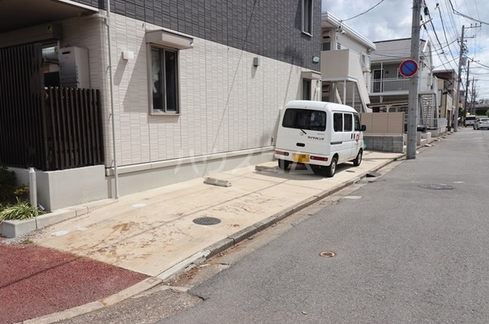 18/29 駐車場