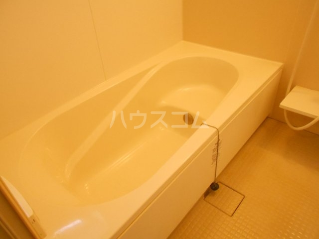 17/30 浴室