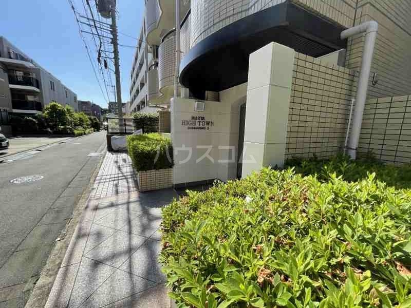 20/28 エントランス
