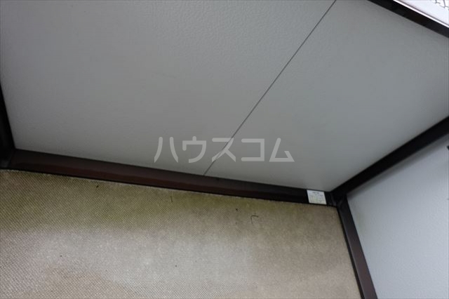 16/27 バルコニー