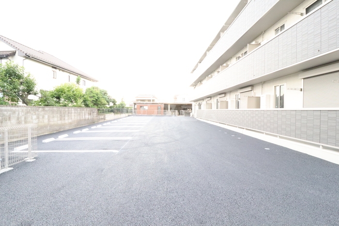 19/25 駐車場