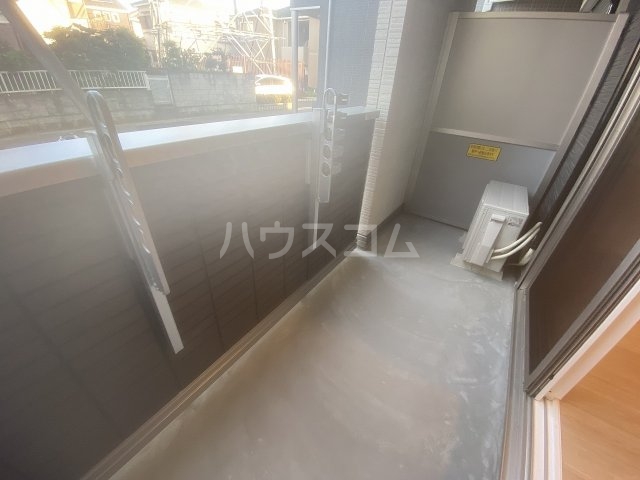 19/30 バルコニー