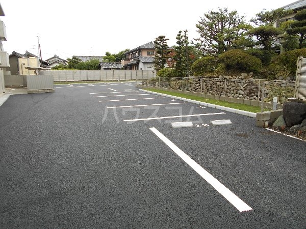 22/29 駐車場