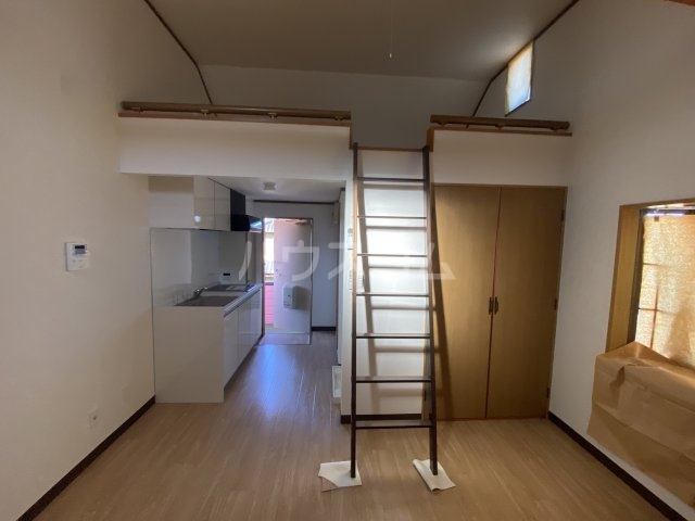 13/29 バルコニー