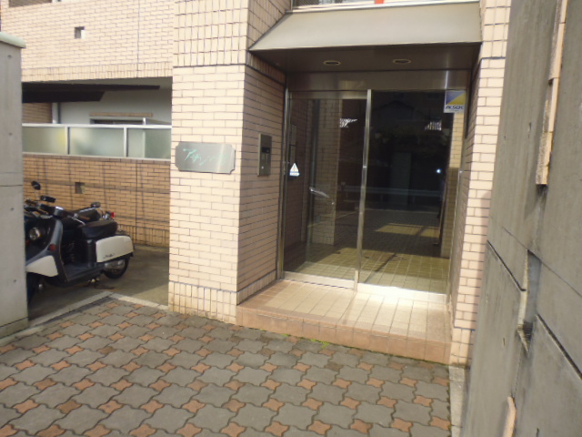 2/10 エントランス