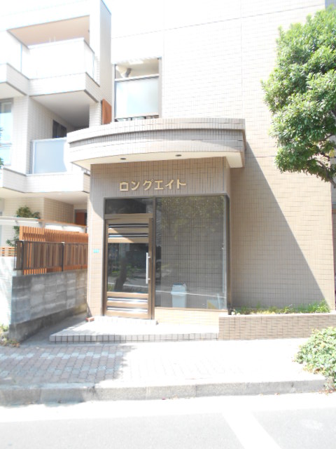 22/30 エントランス