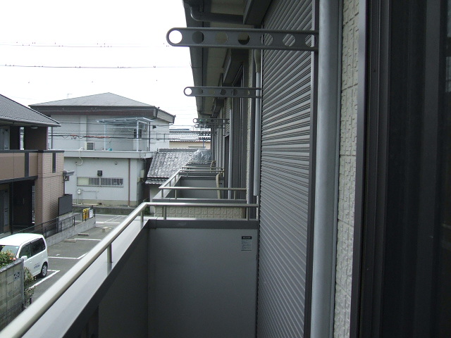 18/28 バルコニー