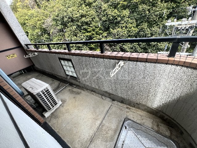 20/30 バルコニー