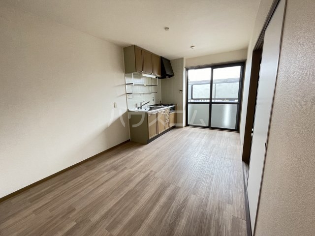 4/23 リビング/ダイニング