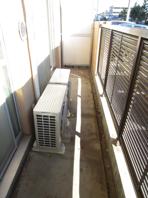 15/27 バルコニー