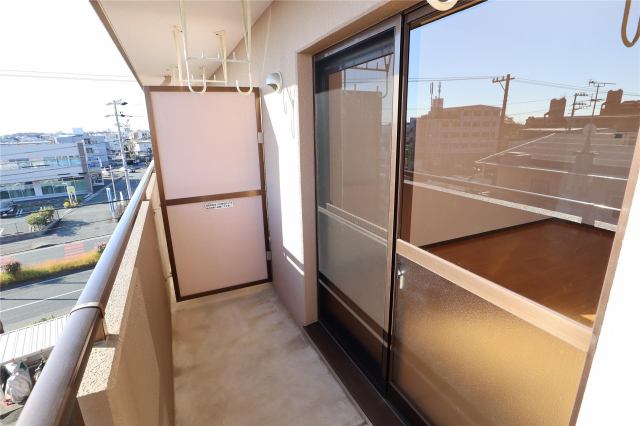 18/23 バルコニー