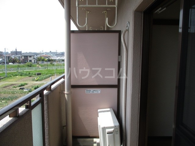 20/28 バルコニー