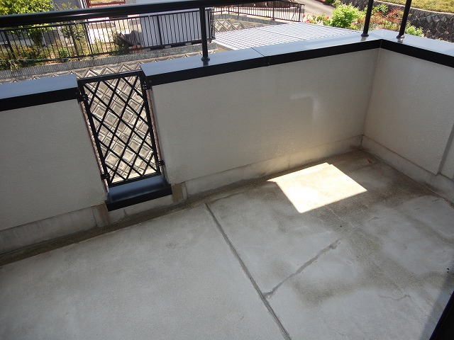 19/28 バルコニー