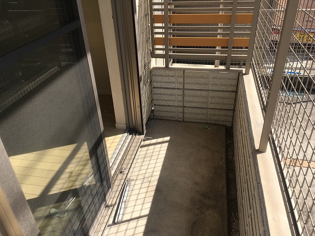 17/30 バルコニー