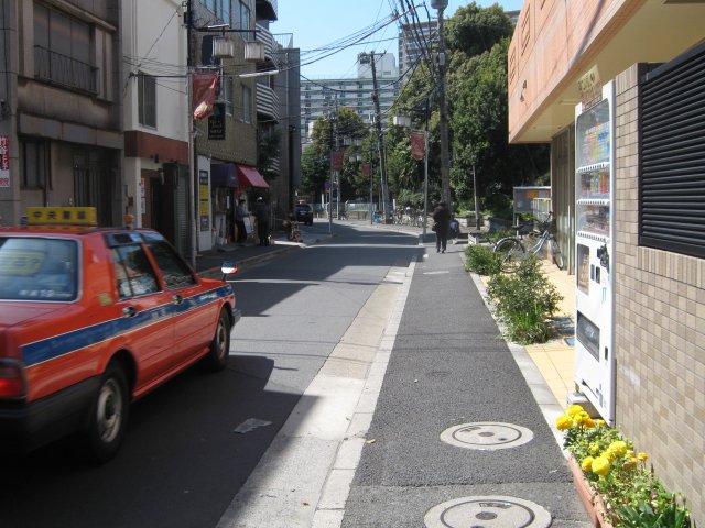 22/30 エントランス