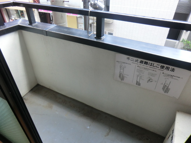 16/30 バルコニー