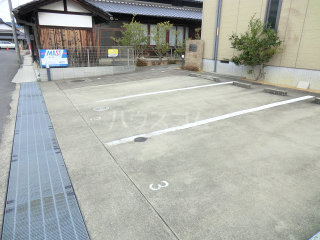 28/29 駐車場