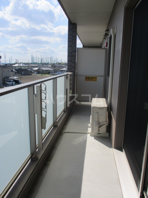 17/30 バルコニー