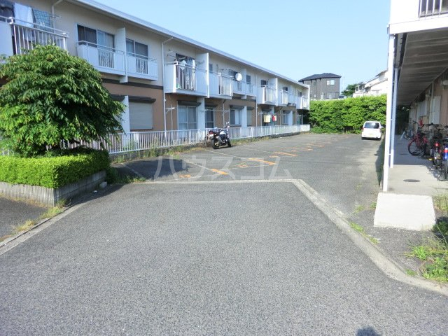 13/19 エントランス