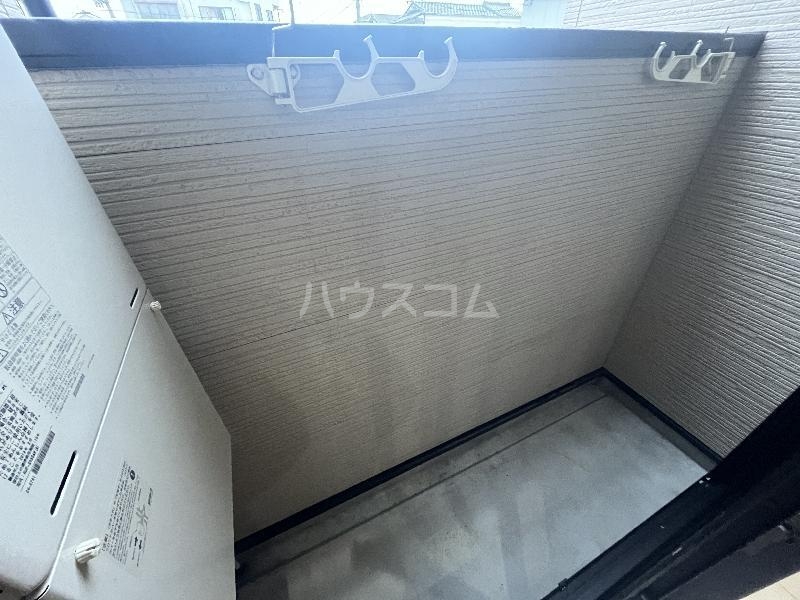 13/27 バルコニー