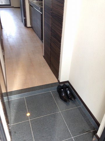 7/22 玄関
