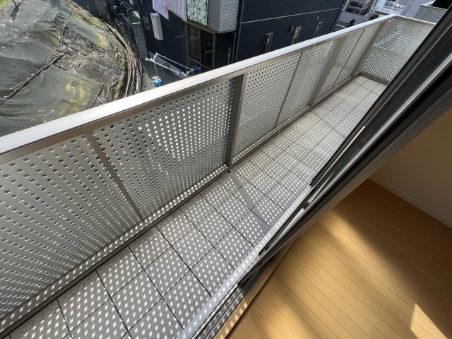 15/25 バルコニー