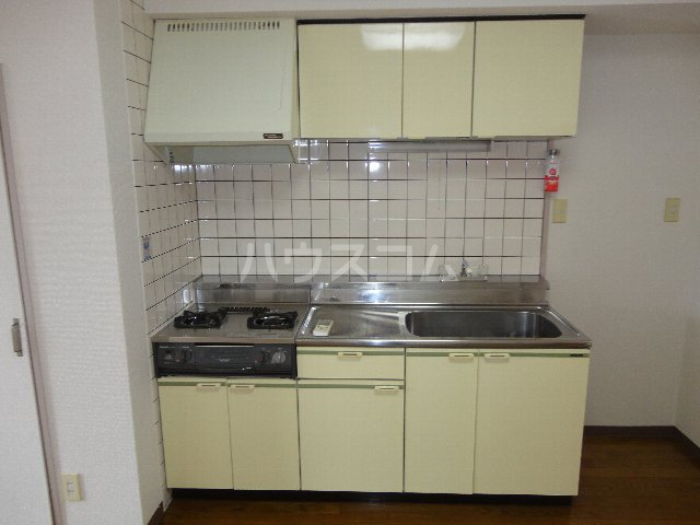 13/30 キッチン
