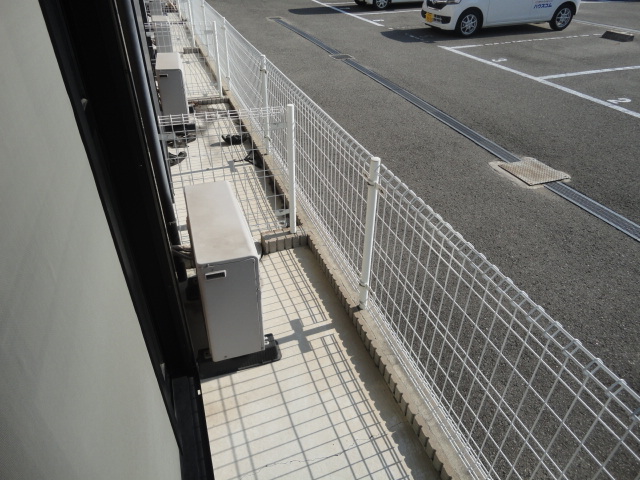 13/27 バルコニー