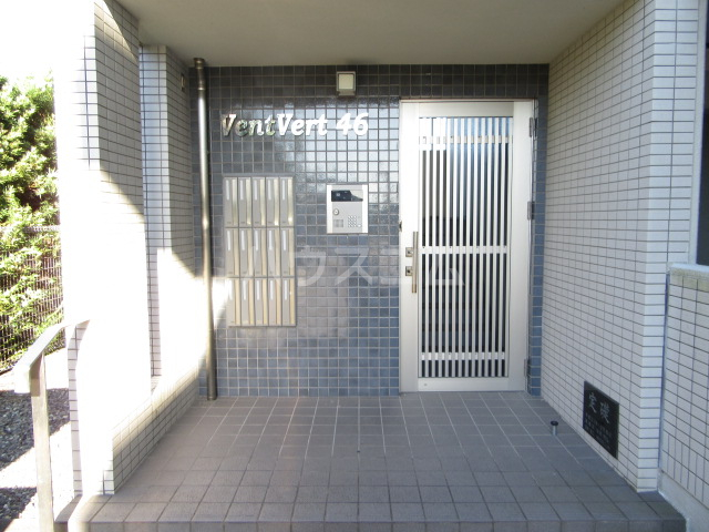 20/22 エントランス