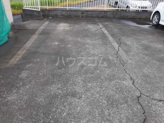 2/8 駐車場