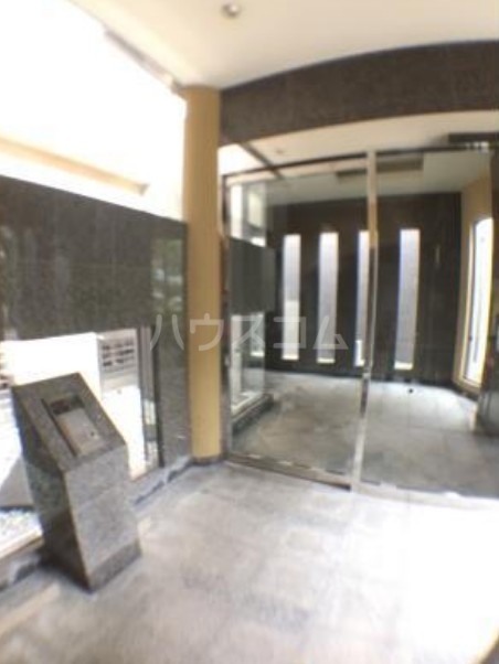 4/10 エントランス