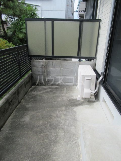 13/16 バルコニー