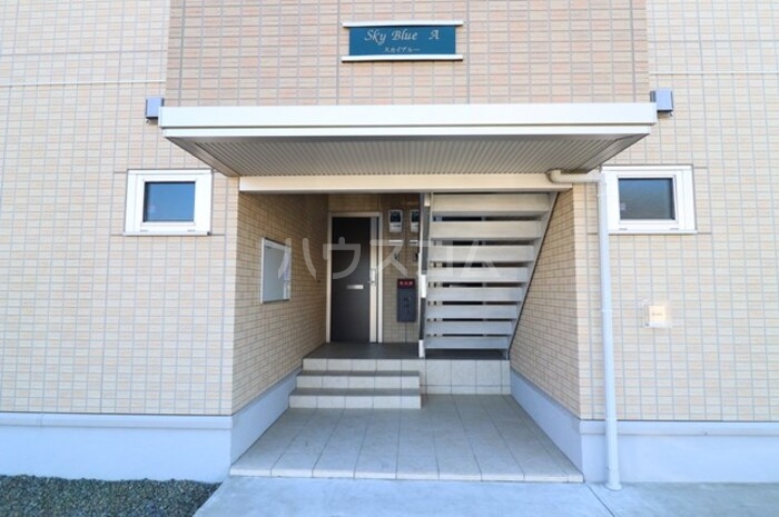 19/22 エントランス