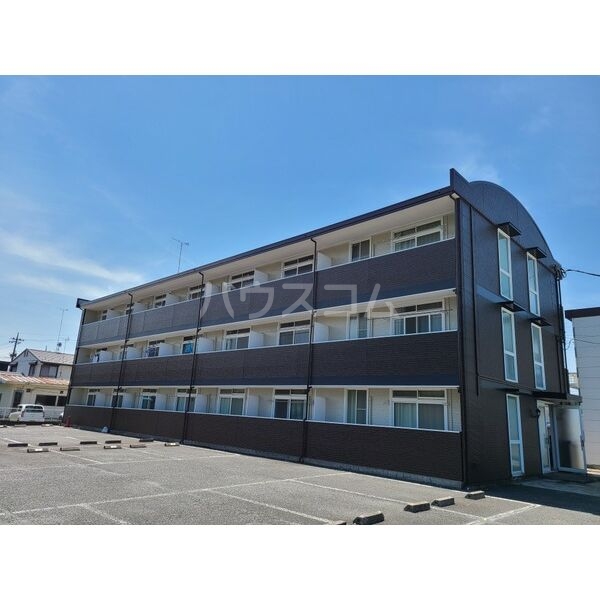 13/20 エントランス