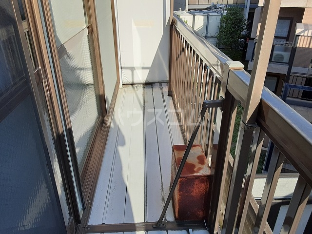 19/28 バルコニー