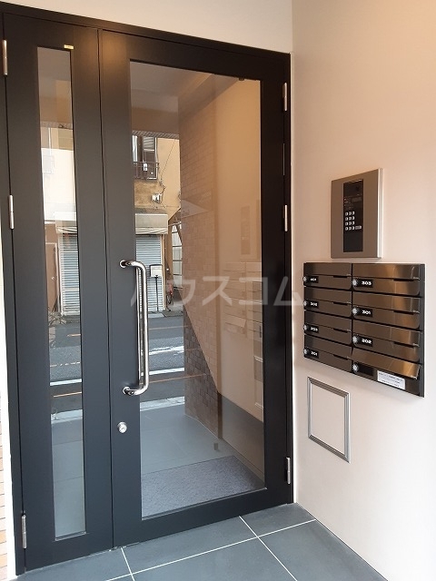 2/10 エントランス