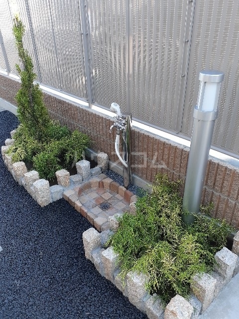 14/21 エントランス