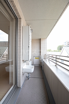 13/25 バルコニー