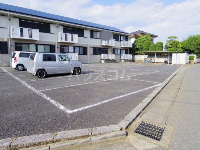 17/24 駐車場
