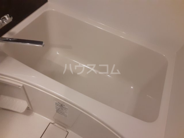 16/30 浴室