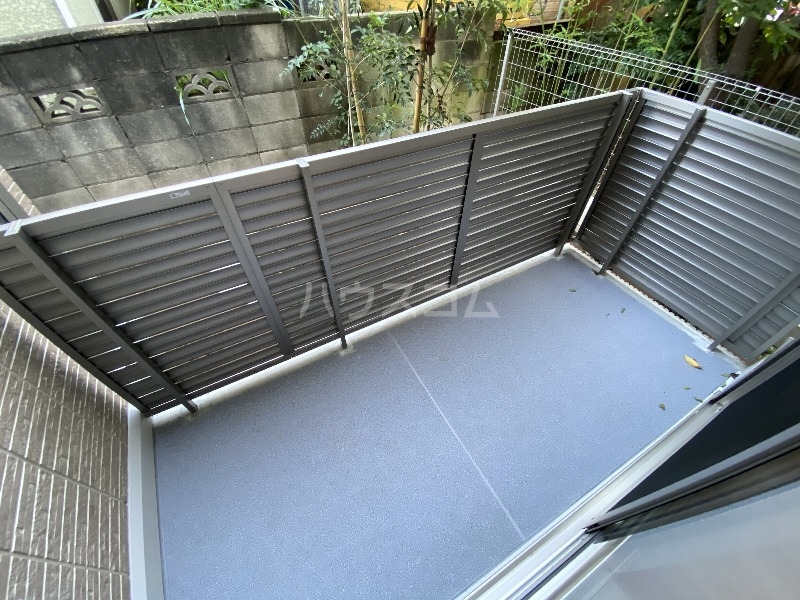 13/29 バルコニー