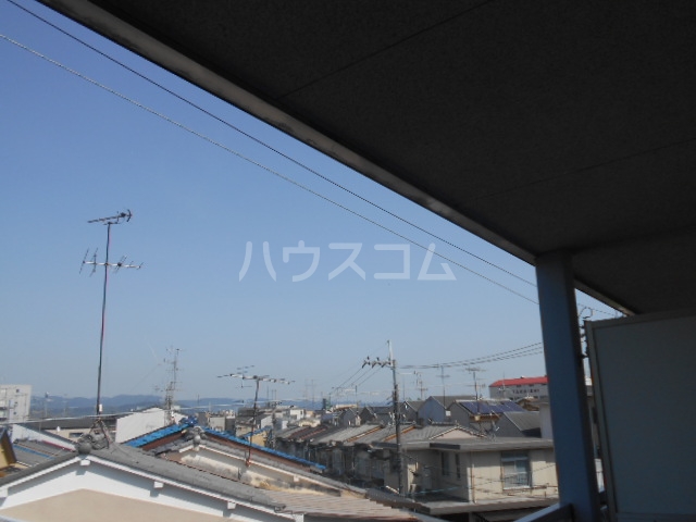 2/11 エントランス