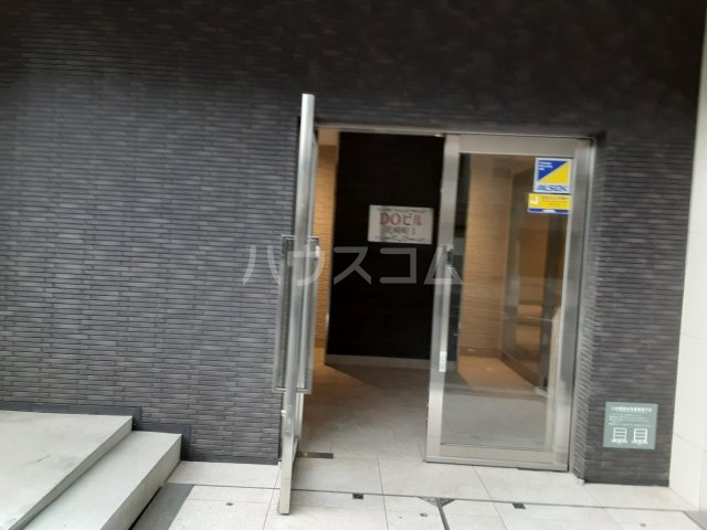 29/30 エントランス