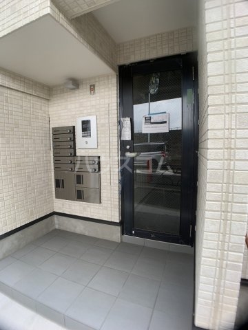 29/30 エントランス