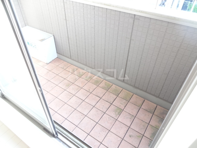 20/30 バルコニー