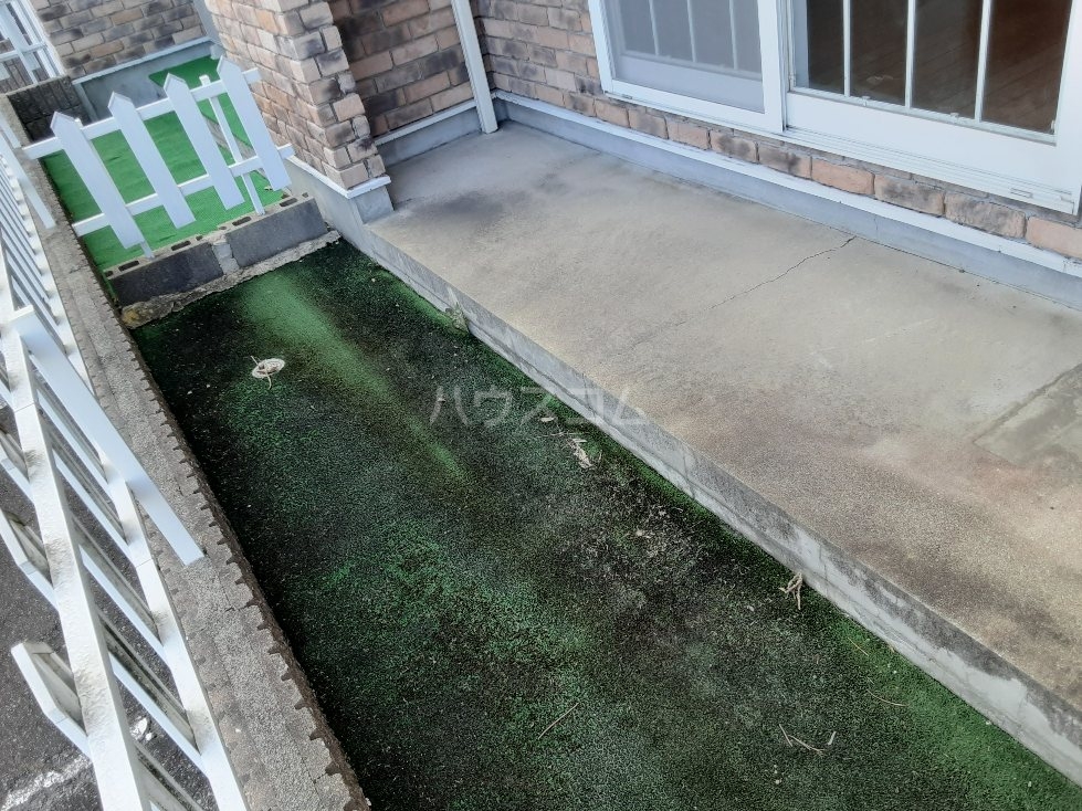 17/30 バルコニー